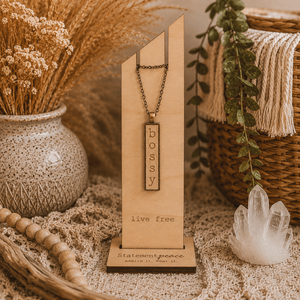 Bossy Necklace